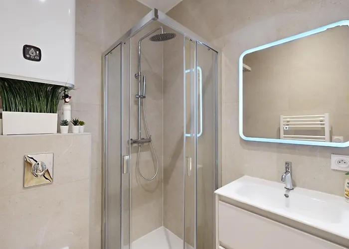 Gold-stars Fshh Appartement Nice